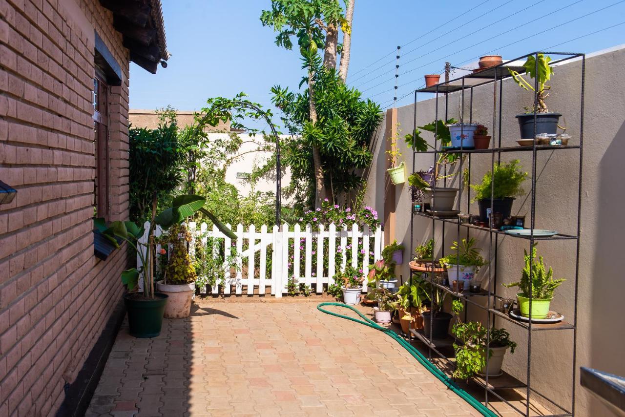 Casa Da Noleen Matola Exterior foto